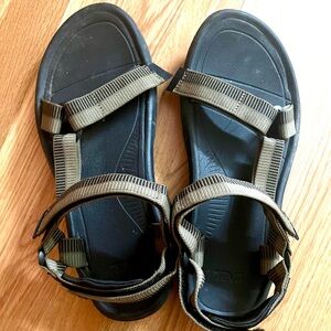 TEVA black and brown/olive Sandals